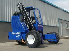 Shunty 3325HT - High traction unit with larger wheel motors, 31x15.50-15 tyres, and more robust rough terrain traction control system